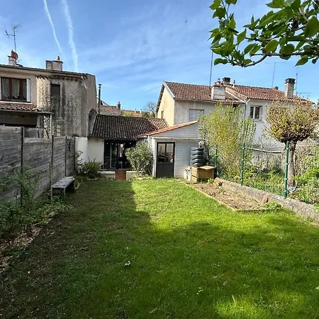Vendégház Le Faubourg, 5 Min From Center, 15 Min Futuroscope